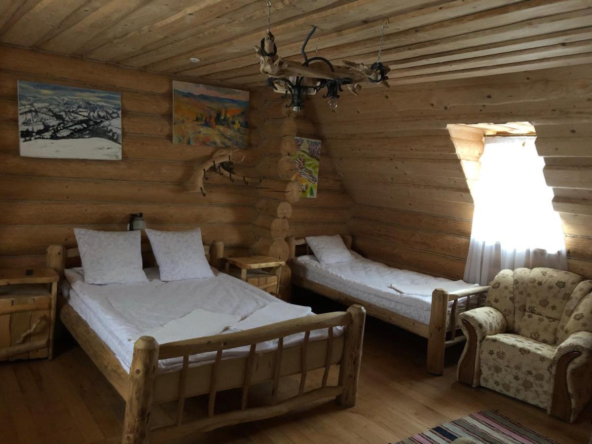 Будинок Художника Шипіт Pilipets ภายนอก รูปภาพ